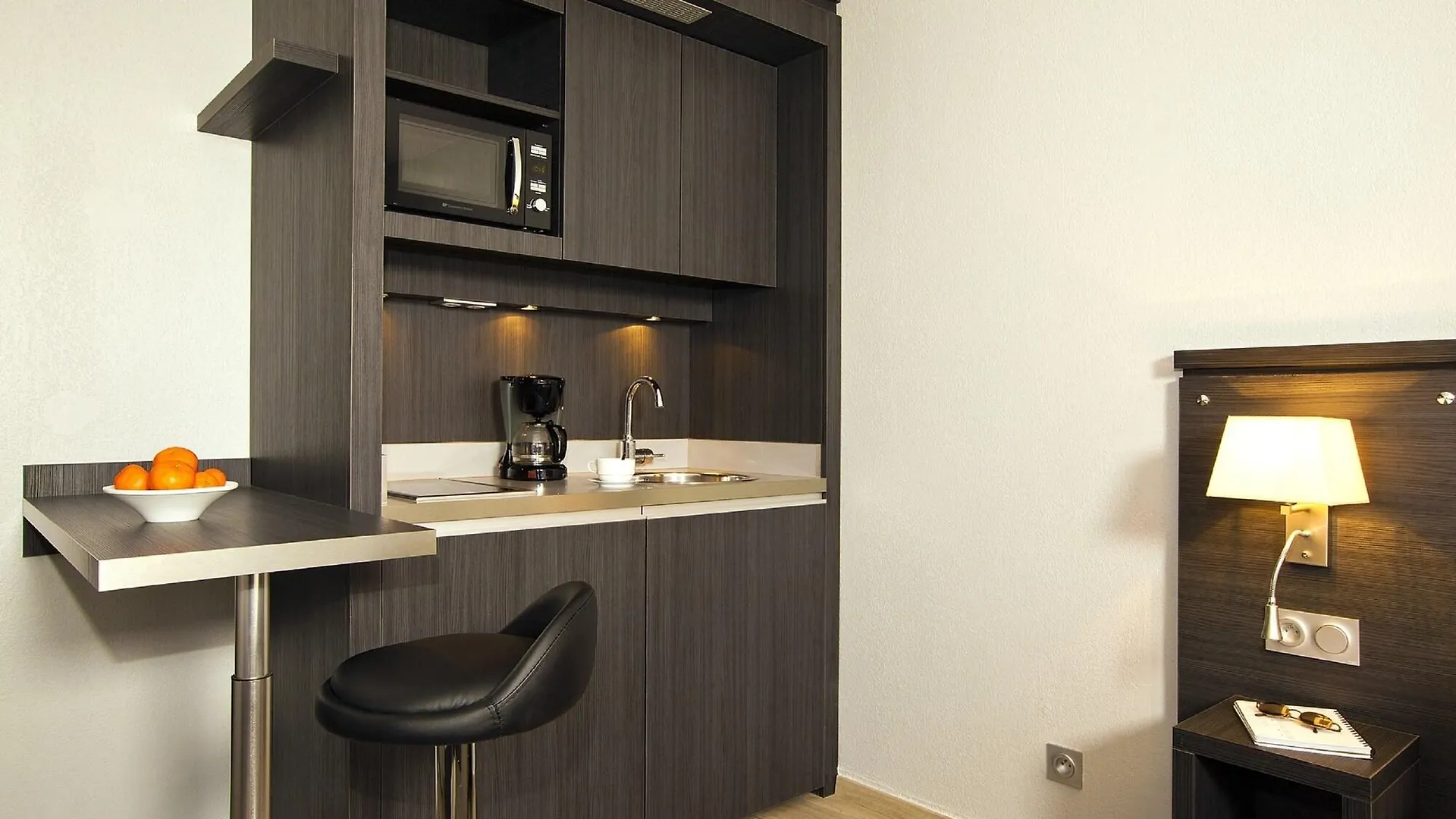 Sejours & Affaires Aix-En-Provence Mirabeau Aparthotel