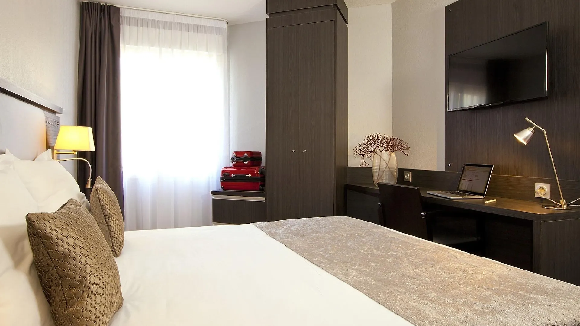 Sejours & Affaires Aix-En-Provence Mirabeau Aparthotel
