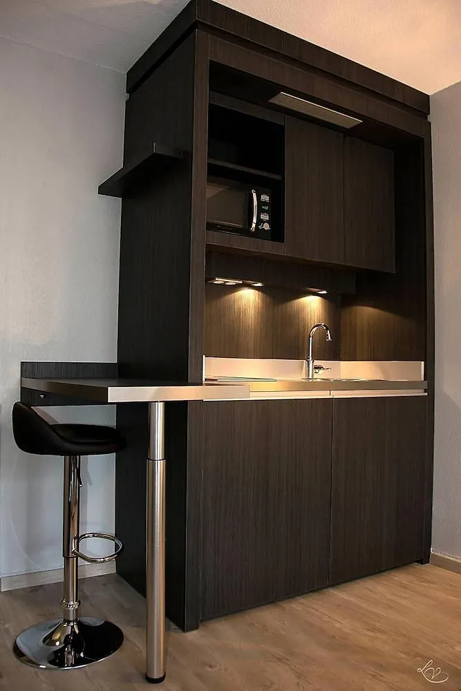 Sejours & Affaires Aix-En-Provence Mirabeau Aparthotel France
