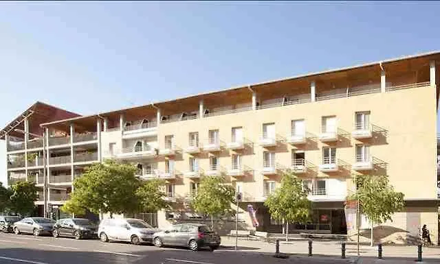 **  Sejours & Affaires Aix-En-Provence Mirabeau Aparthotel France